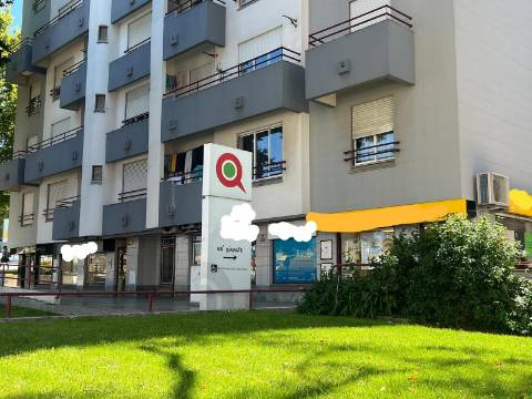 Loja, Arangues, Setubal