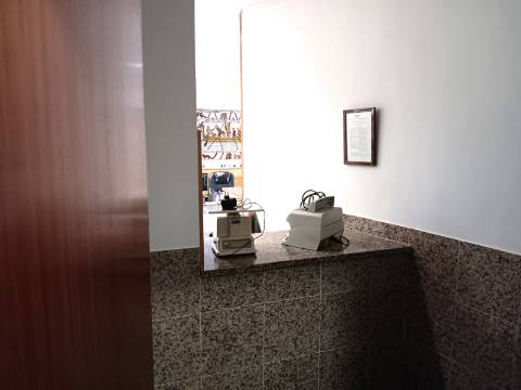 Loja, Jaime Cortesão, Setúbal