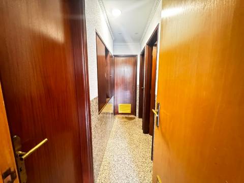 Loja, Jaime Cortesão, Setúbal