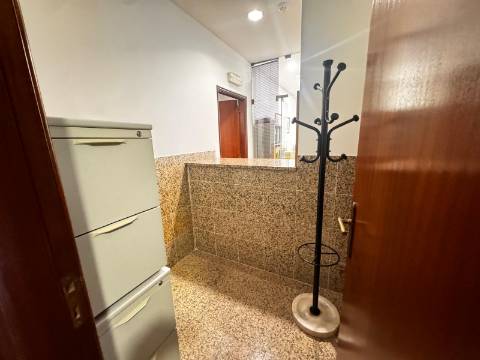 Loja, Jaime Cortesão, Setúbal