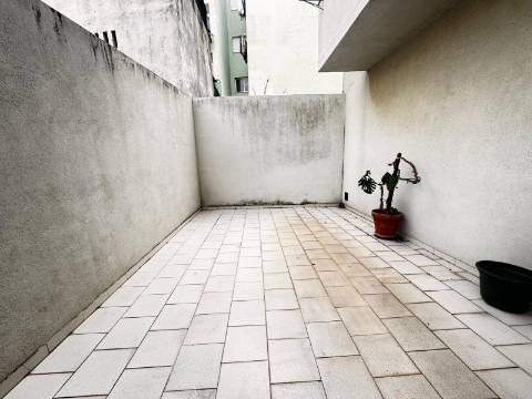 Loja, Jaime Cortesão, Setúbal