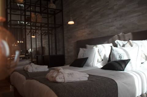 Predio, GustHouse, Combatentes, Setubal