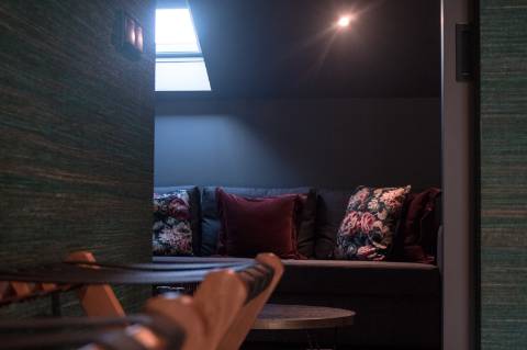 Predio, GustHouse, Combatentes, Setubal