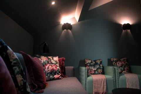 Predio, GustHouse, Combatentes, Setubal