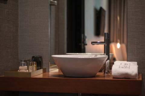 Predio, GustHouse, Combatentes, Setubal