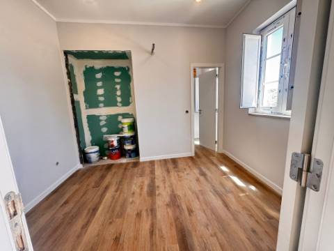 Apartamento T2, Combatentes, Setúbal