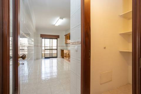 Apartamento T3, Aranguês, Setúbal