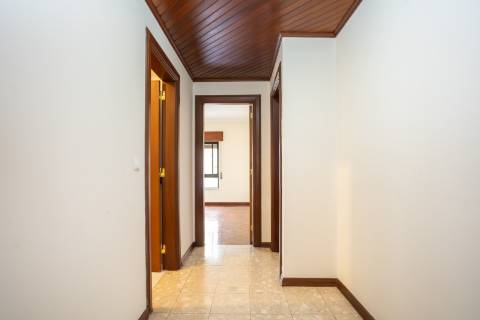 Apartamento T3, Aranguês, Setúbal