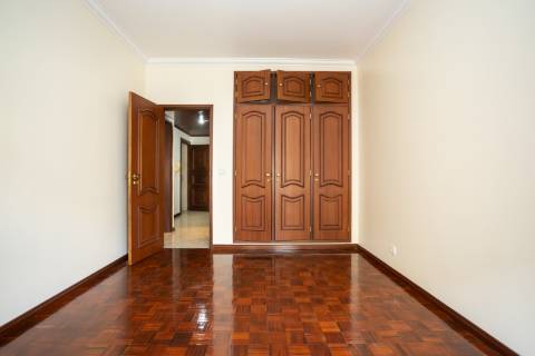 Apartamento T3, Aranguês, Setúbal