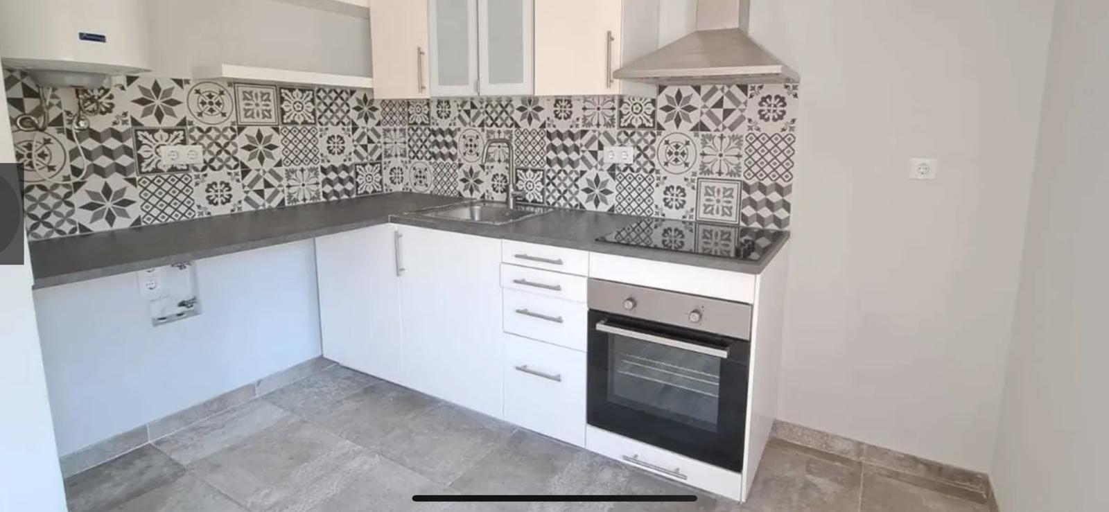 Apartamento T2 na Quinta Alves da Silva