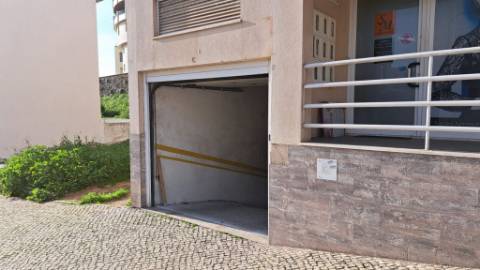 Garagem, São Francisco Xavier, Setúbal