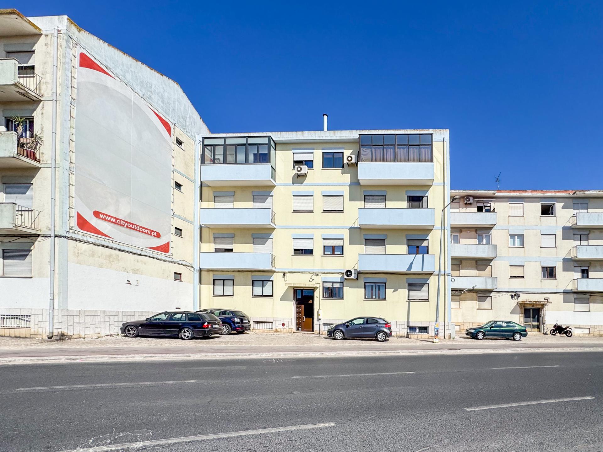 Apartamento T3, Ciprestes, Setúbal