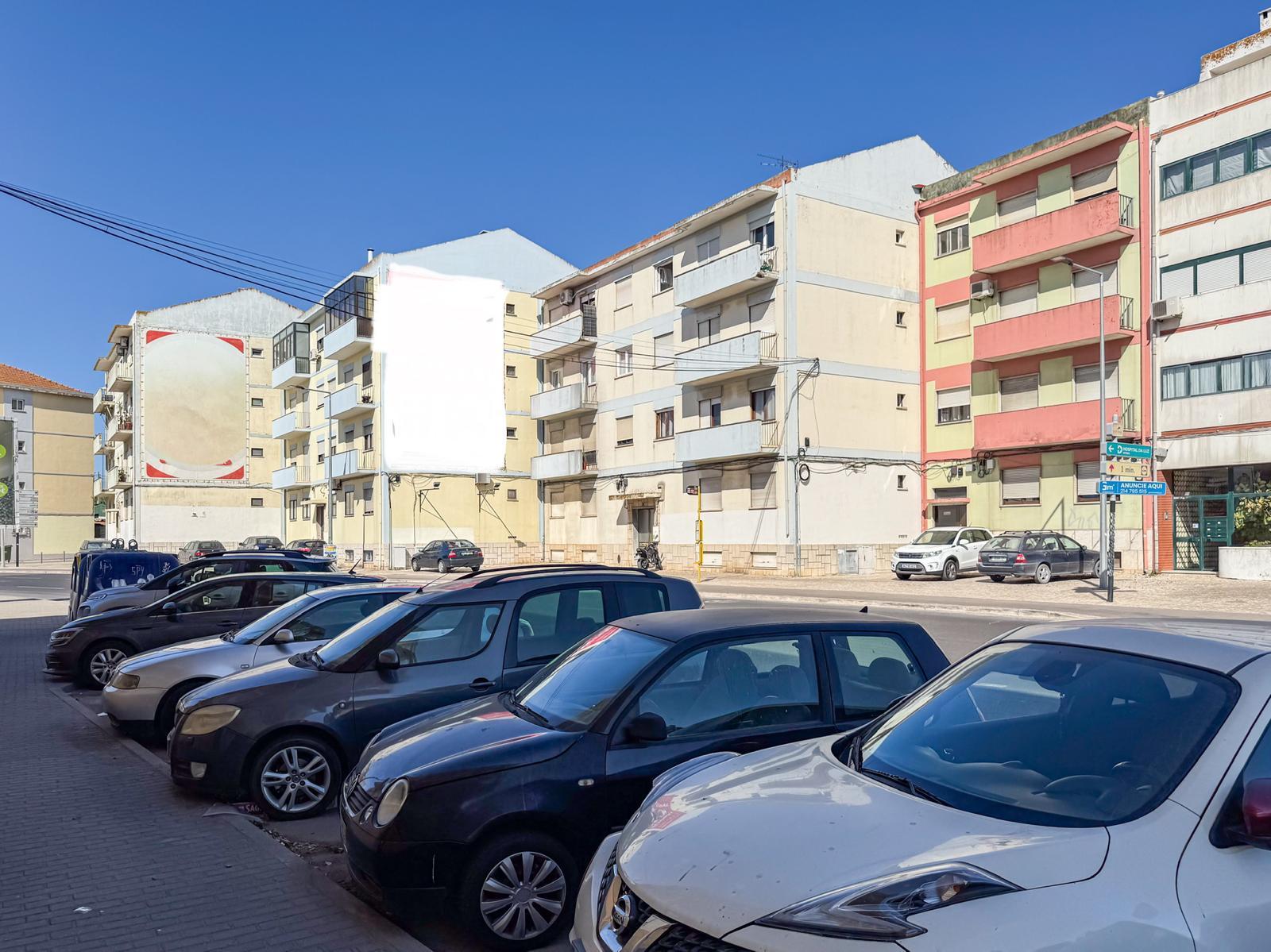 Apartamento T3, Ciprestes, Setúbal