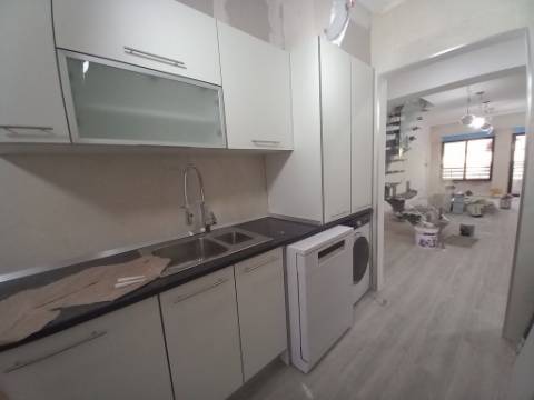 Apartamento T3 duplex, Costa da Caparica, Almada