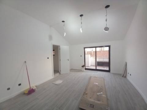 Apartamento T3 duplex, Costa da Caparica, Almada