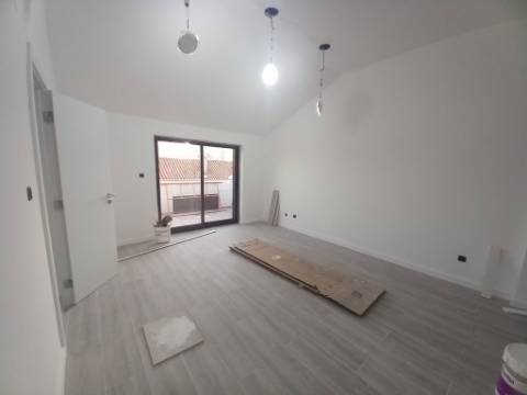 Apartamento T3 duplex, Costa da Caparica, Almada