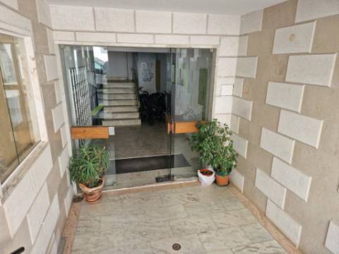 Apartamento T3 duplex, Costa da Caparica, Almada