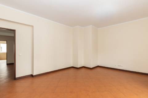 Apartamento ,T4 Bonfim ,Setubal