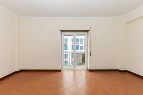 Apartamento ,T4 Bonfim ,Setubal