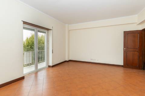 Apartamento ,T4 Bonfim ,Setubal