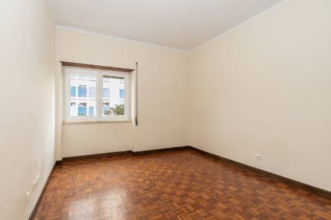 Apartamento ,T4 Bonfim ,Setubal