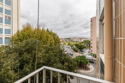 Apartamento ,T4 Bonfim ,Setubal