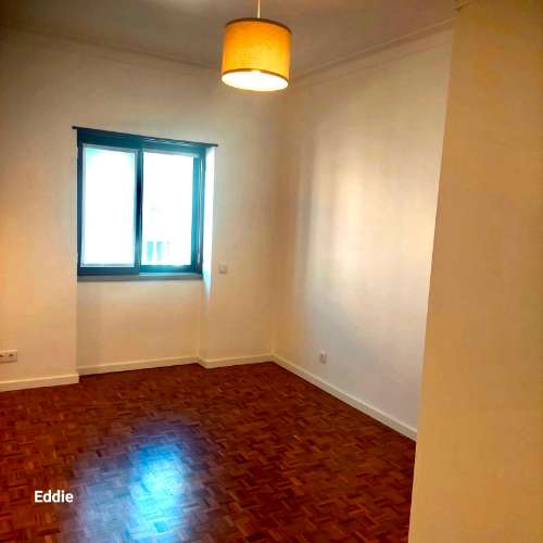 Apartamento T4, Bairro do Liceu, Setubal