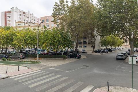 Apartamento T3, Bairro do Liceu, Setúbal