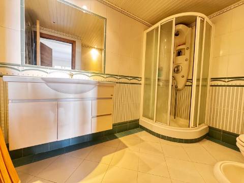 ApartamentoT3, com parqueamento Nova Azeda, Setubal