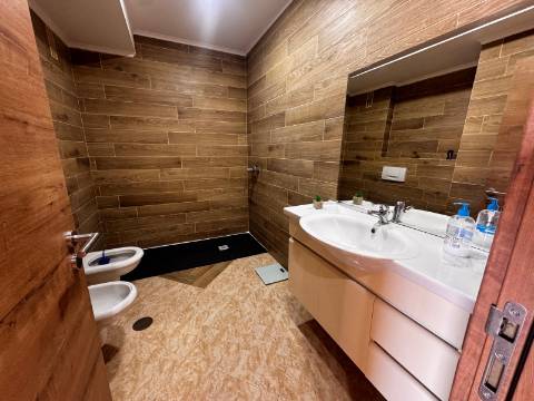 ApartamentoT3, com parqueamento Nova Azeda, Setubal