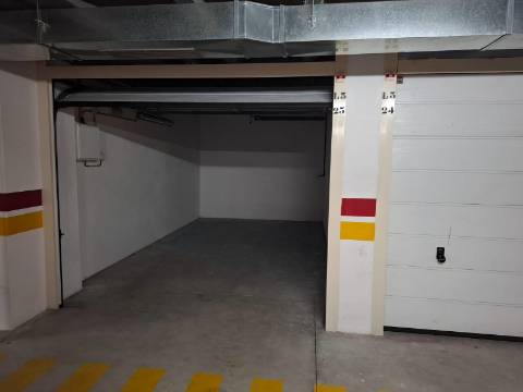 Garagem, Bairro do Liceu, Setúbal