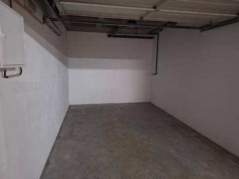 Garagem, Bairro do Liceu, Setúbal