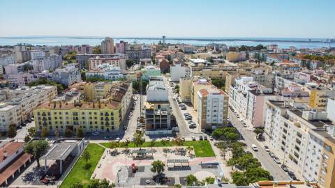 Apartamento T3, Bairro Afonso Costa, Setúbal