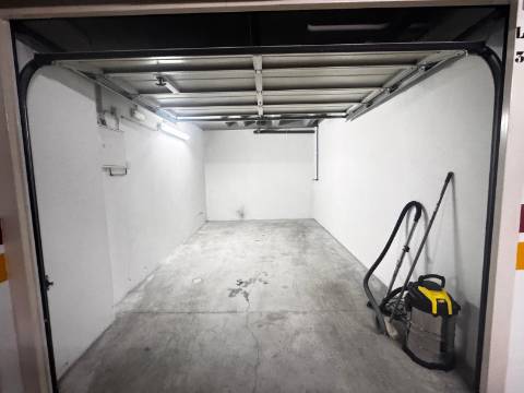 Garagem, Bairro do Liceu, Setúbal