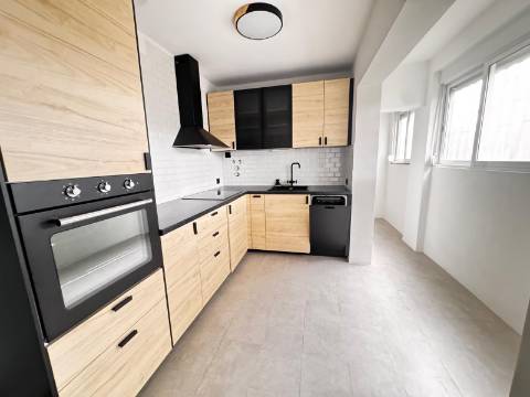 ApartamentoT2, Terroa, Setubal