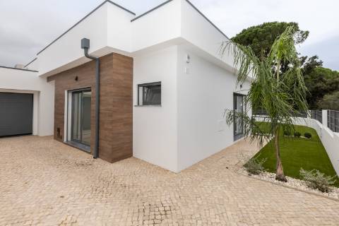 Moradia T4, Azeitão, Setubal