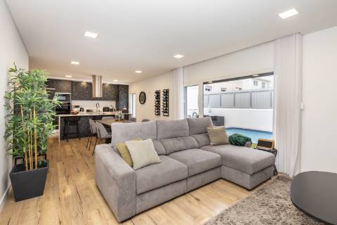 Moradia T4, Azeitão, Setubal