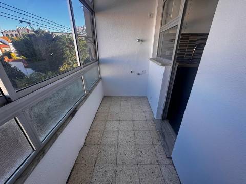 ApartamentoT2, Tebaida, Setubal