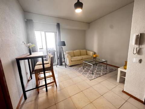 Apartamento T1, Bonfim, Setubal