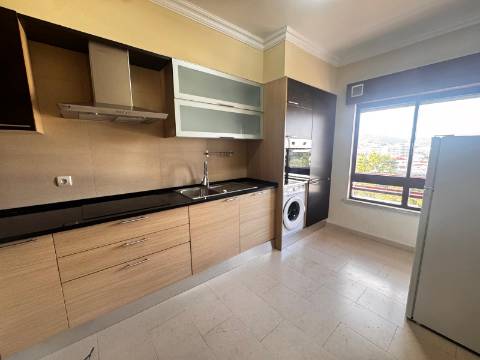 Apartamento T2, Arangues, Setubal