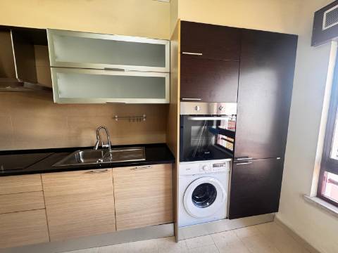 Apartamento T2, Arangues, Setubal