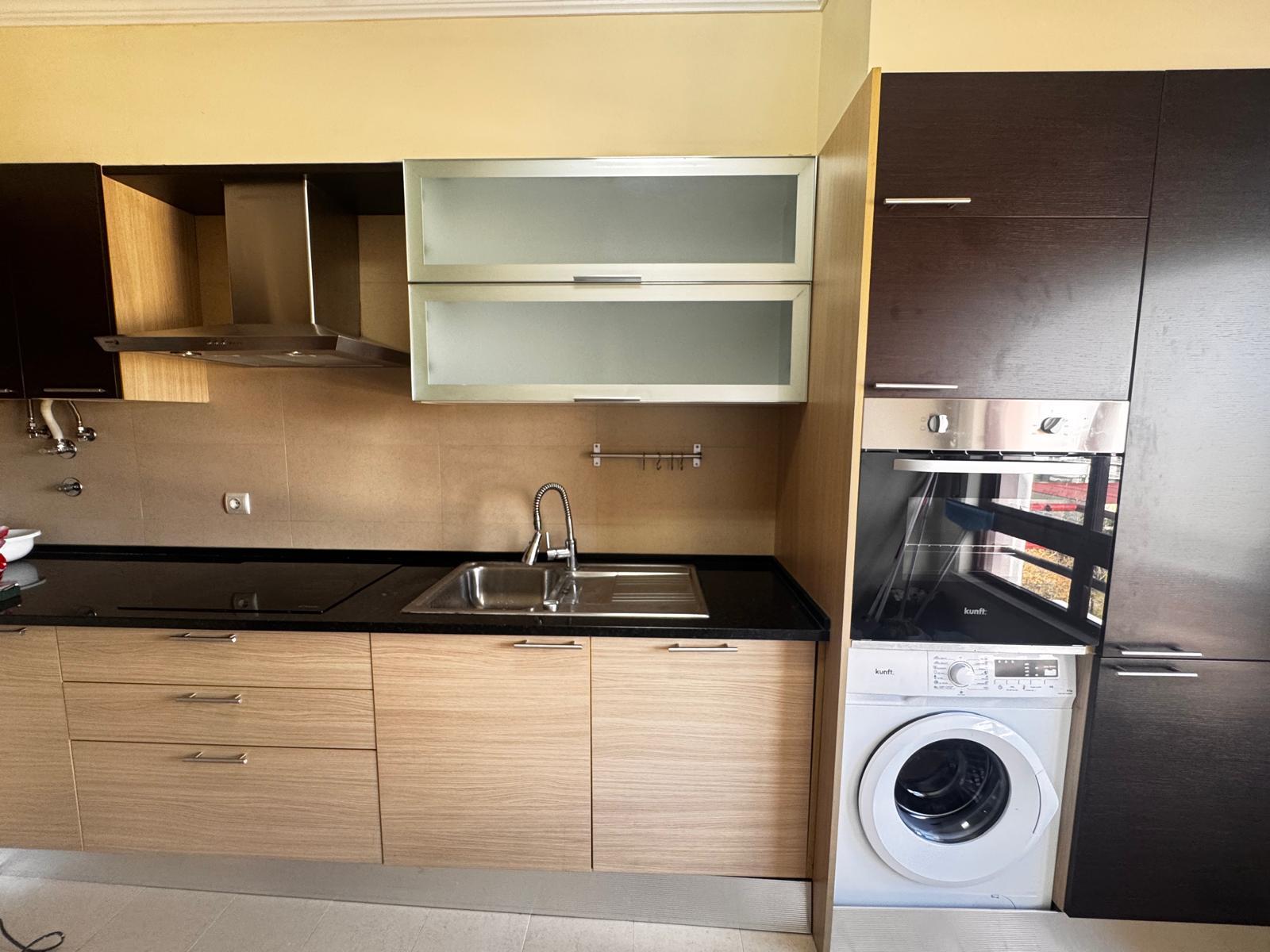 Apartamento T2, Arangues, Setubal