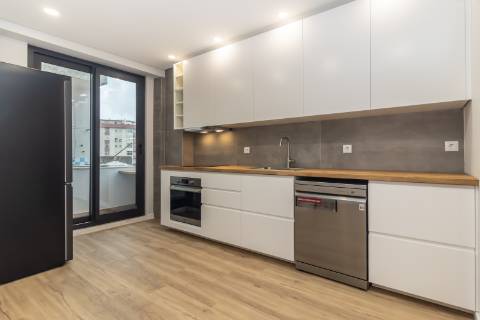 Apartamento T3, Combatentes, Setúbal