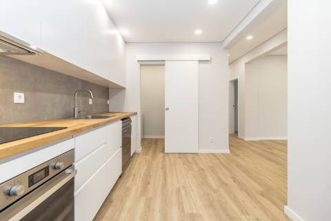 Apartamento T3, Combatentes, Setúbal