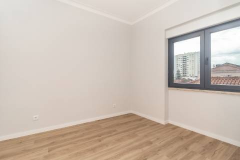 Apartamento T3, Combatentes, Setúbal