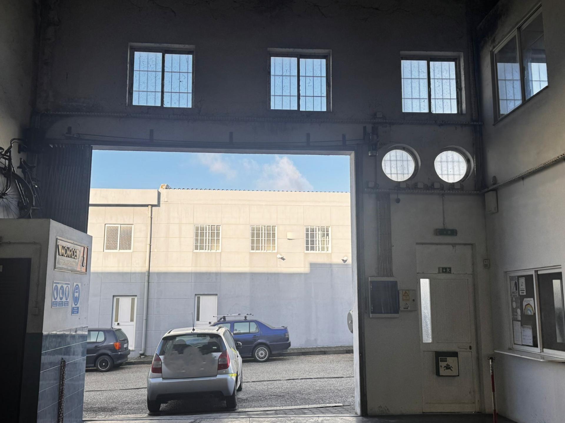 Armazém, Varzinha, Setúbal