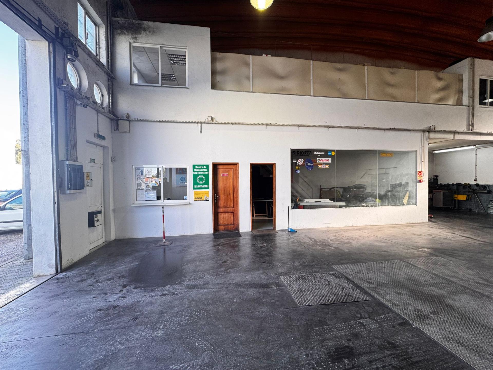 Armazém, Varzinha, Setúbal