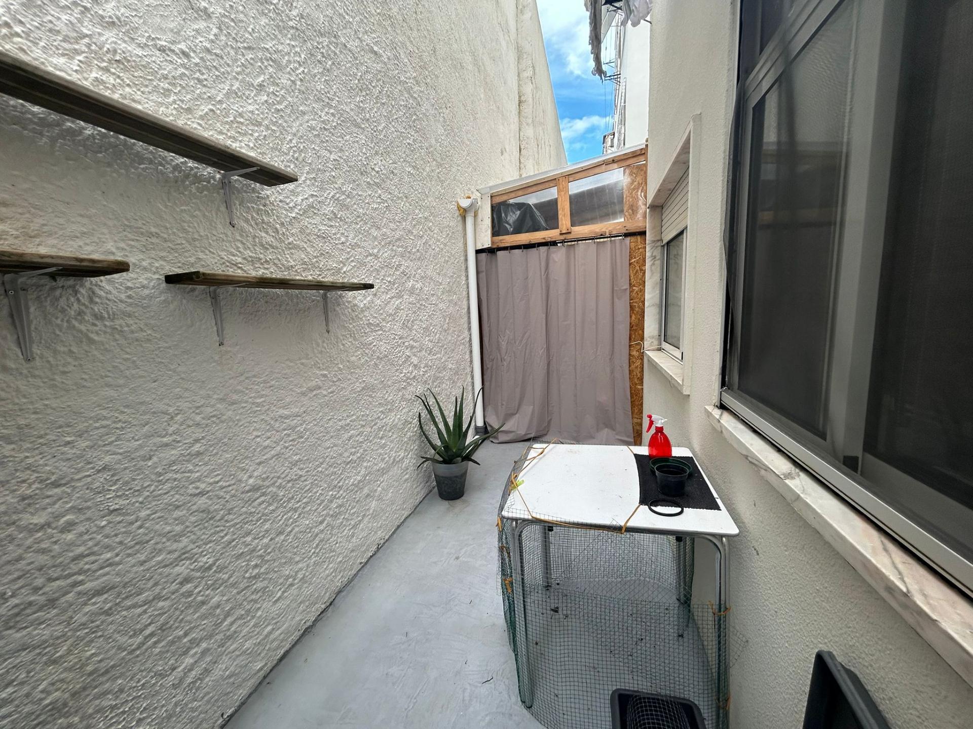 Apartamento T1, Palhavã, Setúbal