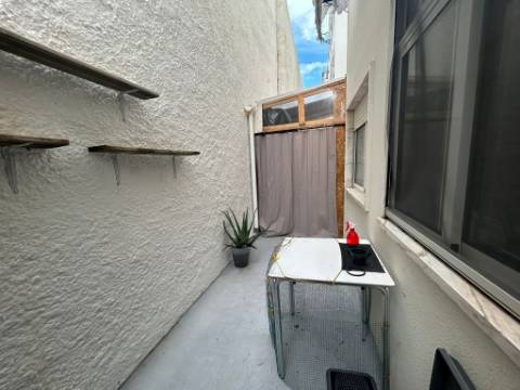 Apartamento T1, Palhavã, Setúbal