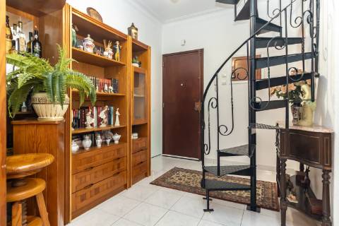 Apartamento T2+1, Bairro do Liceu, Setúbal